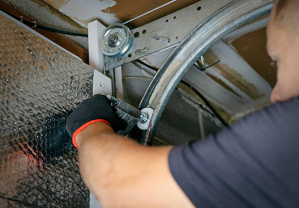 Affordable Garage Door Panel Replacement solutions in Burr Ridge, IL